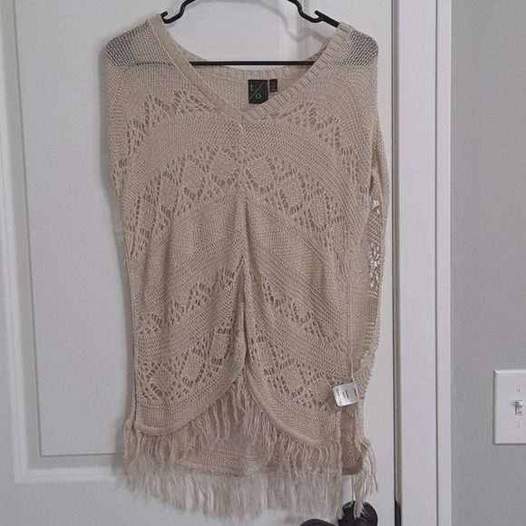 T/O small poncho cover - Picture 2 of 4